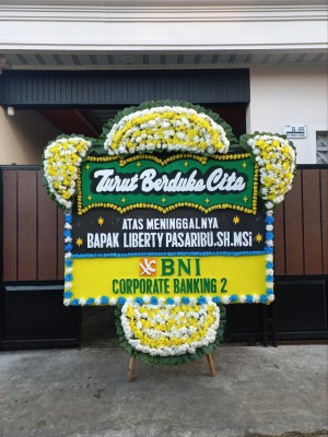 Papan Bunga Duka di Karang Harja