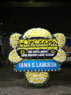 Papan Bunga Duka di Karang Harja